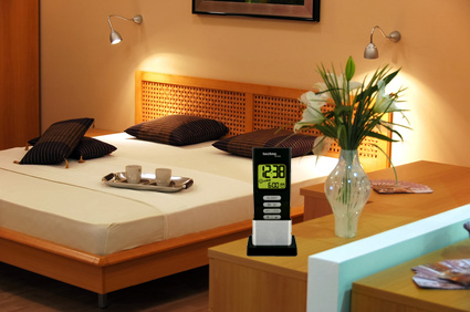 DreamMate technoline Quarzwecker